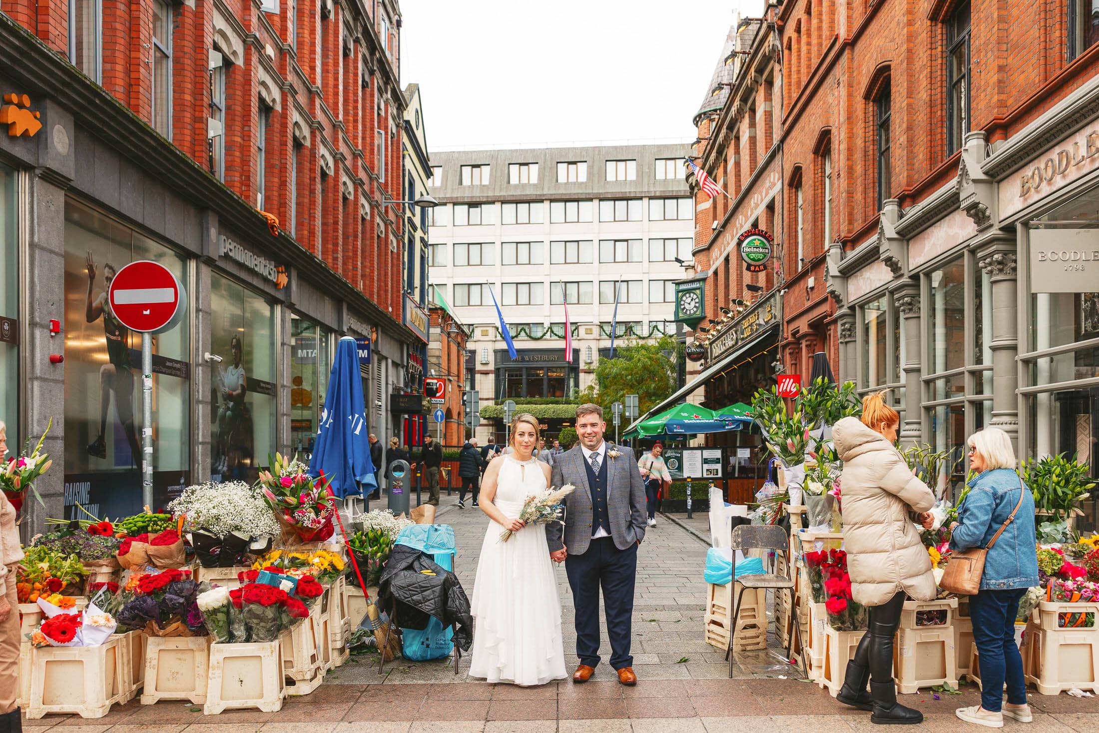 Dublin City Wedding Photos